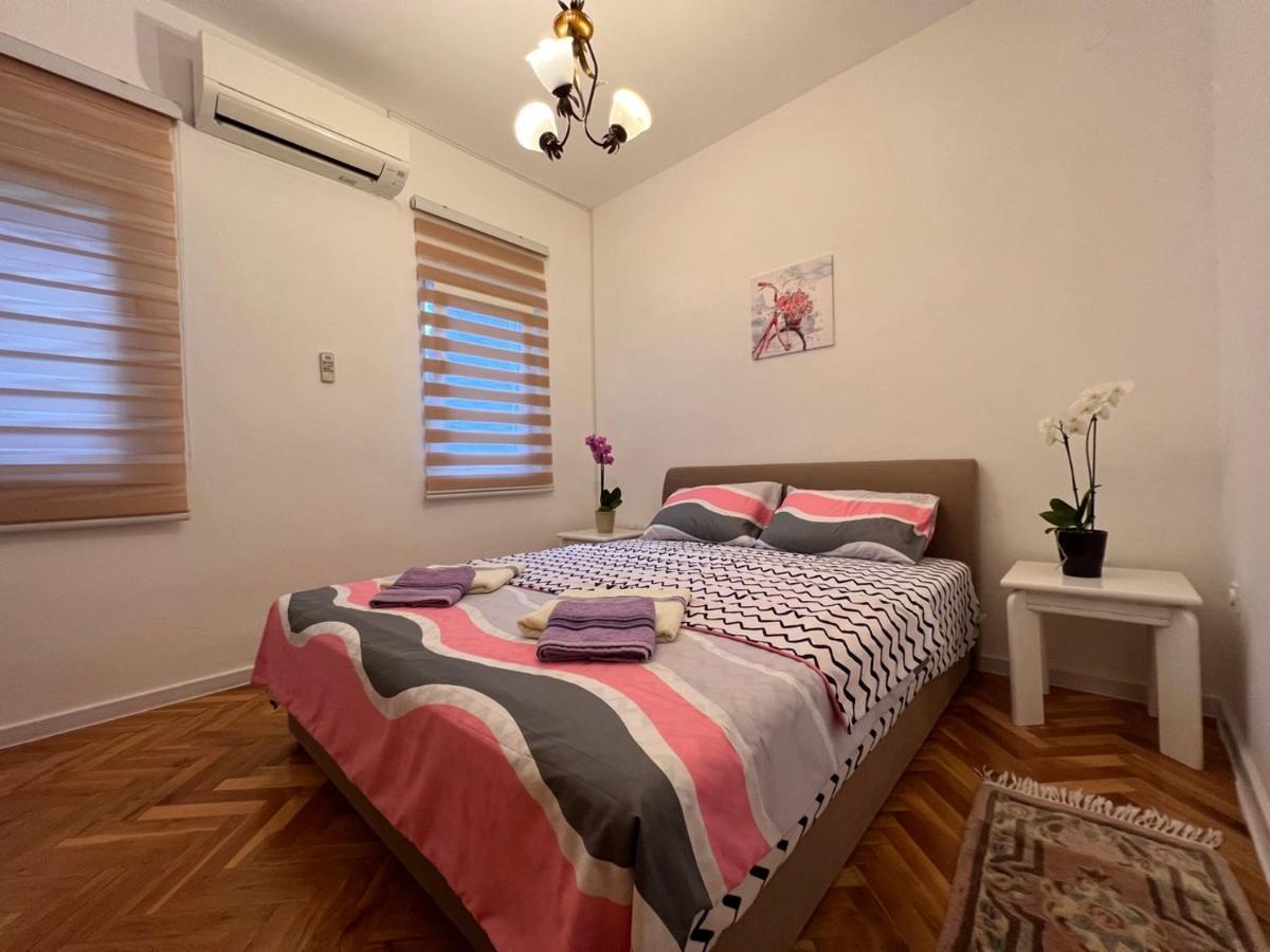 Apartma Dalia & *